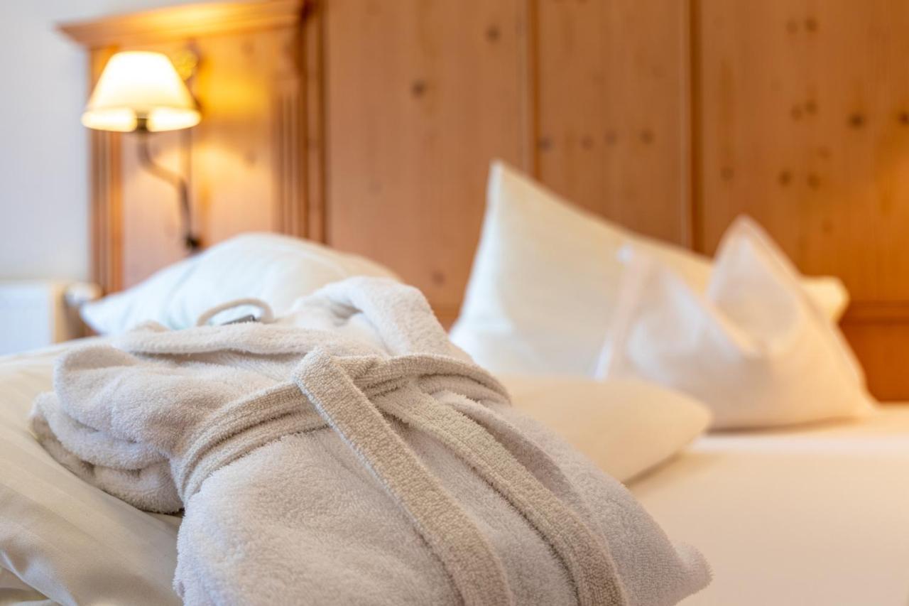 Hotel Gletscherblick Sankt Leonhard im Pitztal Buitenkant foto