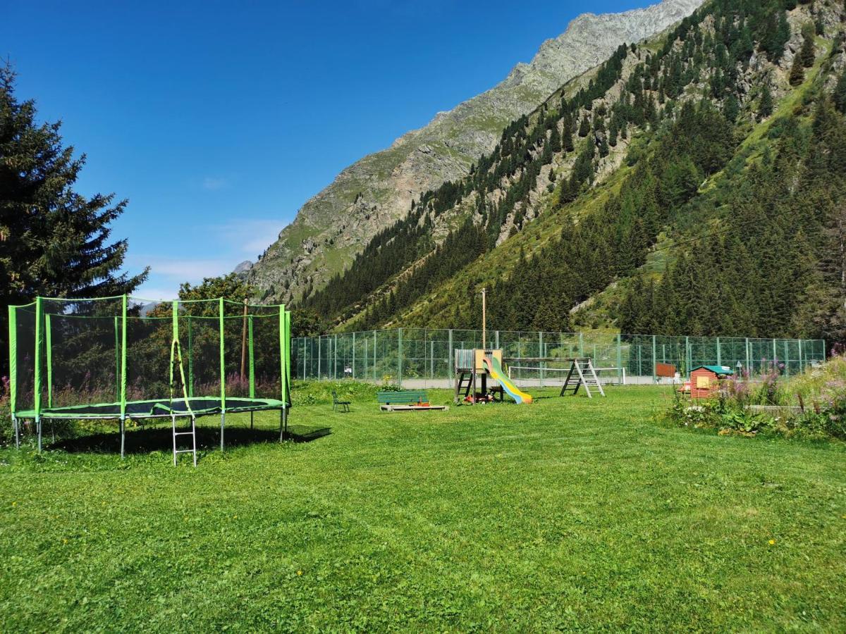 Hotel Gletscherblick Sankt Leonhard im Pitztal Buitenkant foto