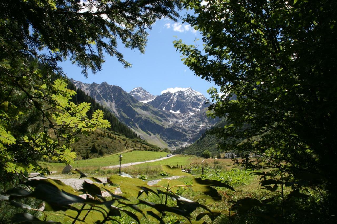 Hotel Gletscherblick Sankt Leonhard im Pitztal Buitenkant foto